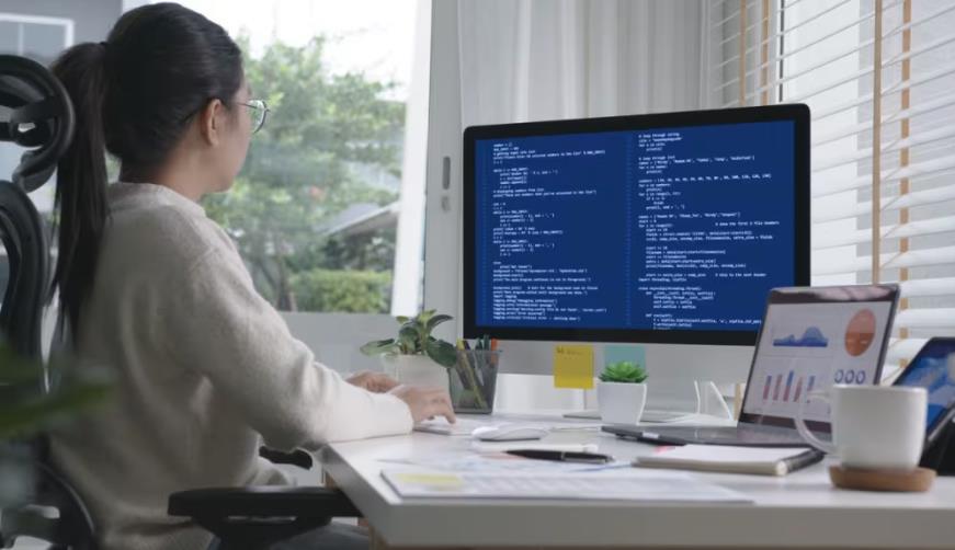 嘉峪企业数字化解决方案：机器学习赋能商业模式升级的核心路径